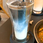 R.G.S. COFFEE CLUB - モノクロラテ