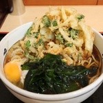 箱根そば - 天玉そば 430円。