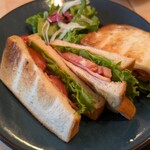 Bakery Cafe Refrain - 