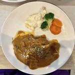 鎌倉クレープ petit ruban - 上から見た「ハンバーグマスタード（税込￥1,080）」