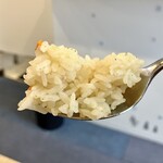 鎌倉クレープ petit ruban - 「ポークジンジャー（税込￥1,080）」セットのピラフのひと口のアップ…