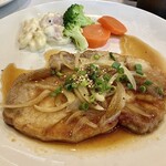 鎌倉クレープ petit ruban - 「ポークジンジャー（税込￥1,080）」の全体…