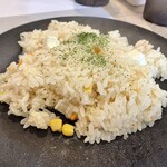 鎌倉クレープ petit ruban - 「ハンバーグマスタード（税込￥1,080）」セットのピラフ…