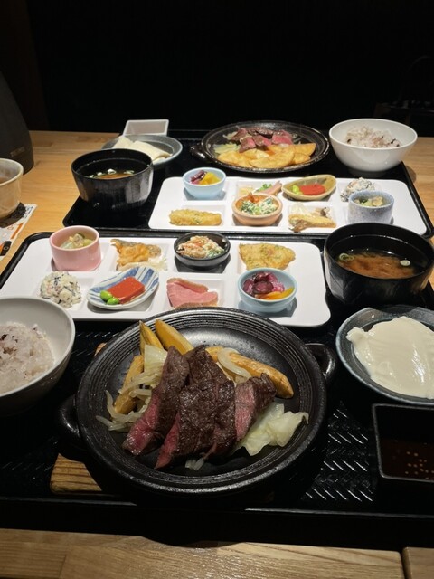 Kamayaki Wagyu Steak to Kyo no Obanzai Ichiba Koji Teramachi Honten