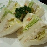 サンドイッチ ツナとレタス・ポテサラとレタス