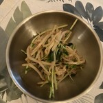 おひとり様大歓迎 バル酒場 - 付きだし