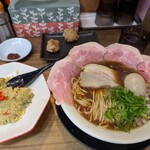 中華そば 九兵衛 本店 - 