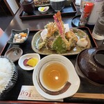 旬菜の味わい がら里 - 