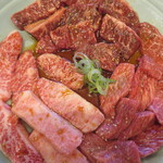 やきにく 燈火園 - 