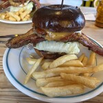 リーフ  バーガー - スモークベーコンチーズ