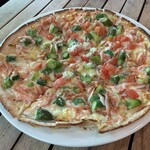 Cafe Restaurant AUREOLE - 桜エビとグリーンアスパラの全粒粉ピッツァパンナ