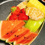 和牛の紀楽 - 季節のフルーツ①