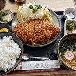 新興軒 - チーズかつ定食 1500円税込