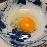 名産松阪肉 朝日屋 - 生卵を用意して