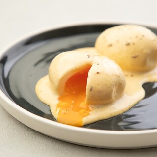 ワインに合うアラカルト。秘められたストーリーとともにご堪能