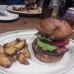 マンチズ バーガー シャック - 