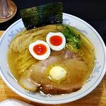 あわ家 地鶏ラーメン専門店 - 唯一無二の純正バター