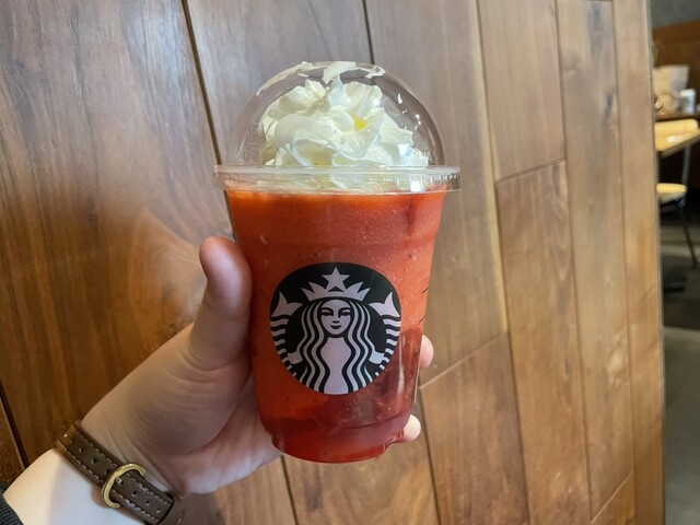 Starbucks Coffee Omotesando Jingumae 4 Chome Ten photo 3