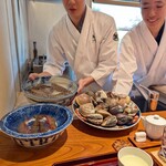 日本料理 別府 廣門 - 新鮮な海鮮もほぼ全て見せて下さいます