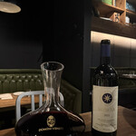 ダブリュー青山 ザ セラーアンドグリル - 