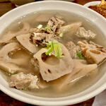 湖南人家 - 20250417スペアリブと蓮根のスープ（特別料理）6,050円