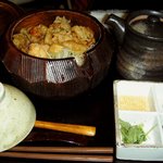 赤坂 とさか - 絶品！「鶏ひつまぶし丼」
