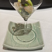 香桃 - 春野菜と兵庫産天然鯛　皮蛋のカクテル　オシェトラキャビア