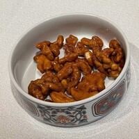 香桃 - 桜が香る胡桃の飴焼き