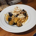 ソー ハングリー - 揚げナスと生姜のピリ辛オイルパスタ 絶品です♡