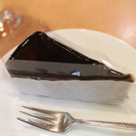 パーラーみかど - ベルギー産チョコレートの濃厚ショコラ