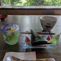 韻松亭 - 