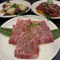 老舗精肉店直送 千種焼肉 飛騨牛の奴隷 千種店 - 