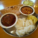 インディアン・レストラン　ロタ - 土曜日のバングラデシュカレーセット