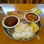 インディアン・レストラン　ロタ - 土曜日のバングラデシュカレーセット