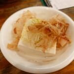 中央酒場 - 横須賀名物からし湯豆腐半丁350円！