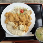 やまびこ - チキン南蛮単品と味噌汁