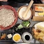 胡麻切りそばと創作串揚げ おおの - 