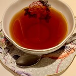 レストラン ラ・カンサトゥール - カモミールティーを頼みました