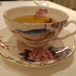 レストラン ラ・カンサトゥール - 美しいティーカップでした