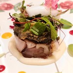 レストラン ラ・カンサトゥール - 前菜3 蝦夷クロアワビとメジマグロのグリル、黒オリーブソース 