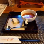 リストランテ 谷澤 - トマトスープ、パン(パスタコース/税込3000円)