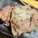 肉小屋 - 