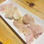 肉小屋 - 塩ホルモン盛り合わせ