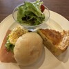 カフェ ブラディーポ