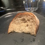 ラ・ボンヌターブル - パンはフォカッチャもいただいたのですが写真を失念