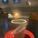 ラ・ボンヌターブル - ほうじ茶のような佇まいですがコーヒー