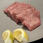 和牛とワイン 焼肉きゅうこん - 