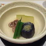 旭鮨総本店 - 冬瓜、茄子、蛸の煮物