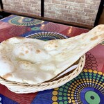 インド料理 セーラマハル - 料理写真:・ナン(おかわり可能)