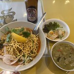 サバイサバイ タイ屋台 - 